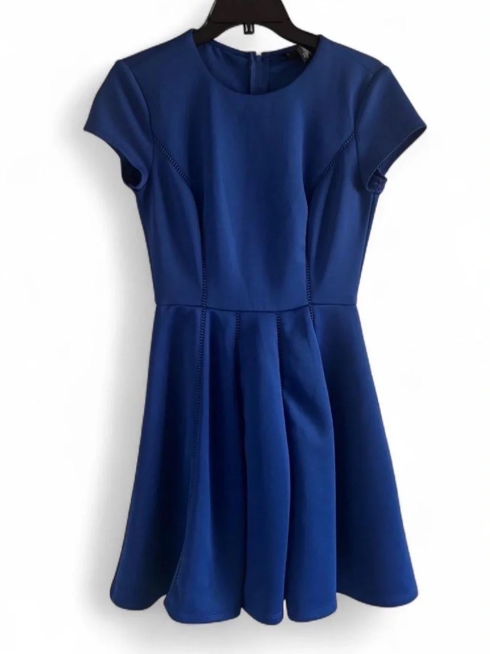 B. Darlin blue dress